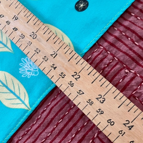 New turquoise Pink yellow Leaf Pattern Scarf - Picture 7 of 9